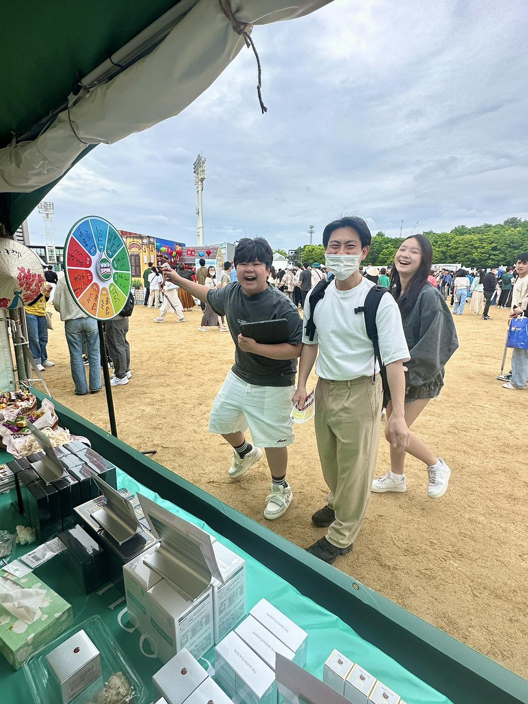 VIETNAM Festival at Osakajo gallery